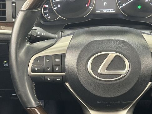 Used 2017 Lexus ES 350 image 11
