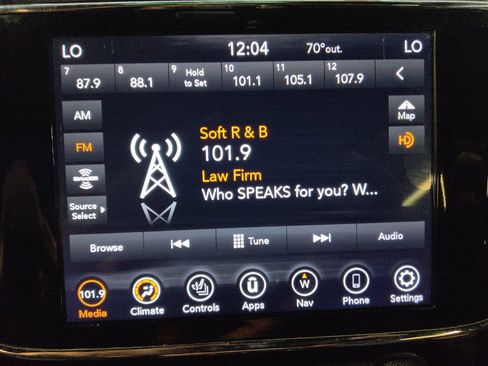 Used 2021 Jeep Grand Cherokee Overland AWD/4WD image 25