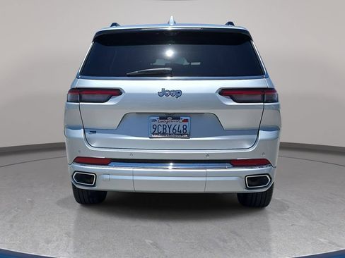Used 2022 Jeep Grand Cherokee L Overland w/ Luxury Tech Group IV RWD image 7