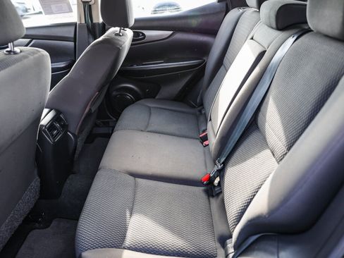 Used 2019 Nissan Rogue Sport S FWD image 6