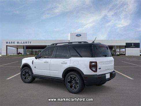 New 2025 Ford Bronco Sport Outer Banks w/ Outer Banks Tech Package+ image 4