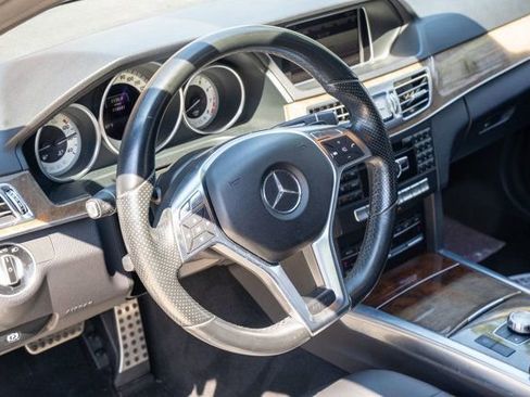 Used 2015 Mercedes-Benz E 350 4MATIC Wagon image 20