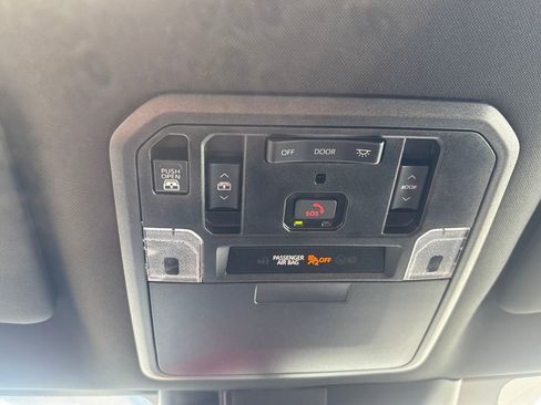 Used 2025 Toyota Tundra Limited image 18