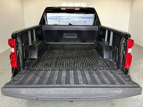 Used 2025 Chevrolet Silverado 1500 LT image 7