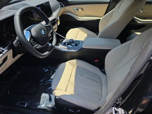 New 2026 BMW 330i xDrive Sedan w/ Premium Package AWD/4WD image 8