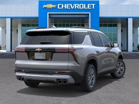 New 2026 Chevrolet Traverse LT FWD image 4