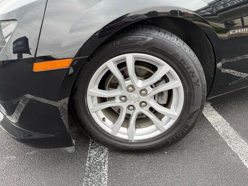 Used 2015 Chevrolet Camaro LS RWD image 21
