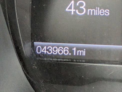 Used 2022 Ford Ranger Lariat w/ Equipment Group 501A High image 34