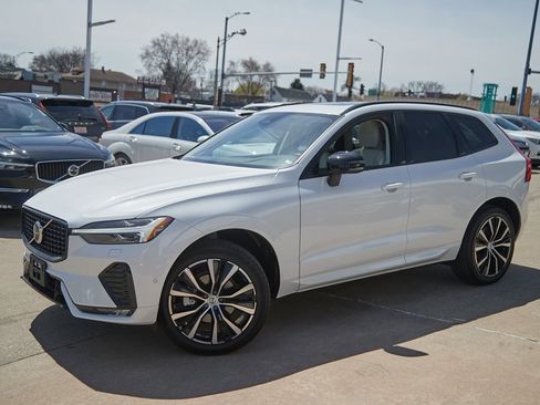 New 2025 Volvo XC60 B5 Plus w/ Protection Package Premier image 3