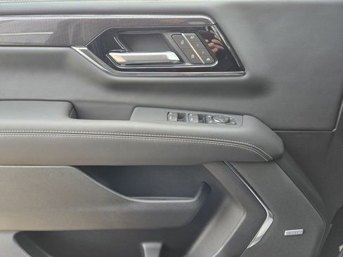 New 2026 GMC Yukon Elevation w/ LPO, Floor Liner Package image 16