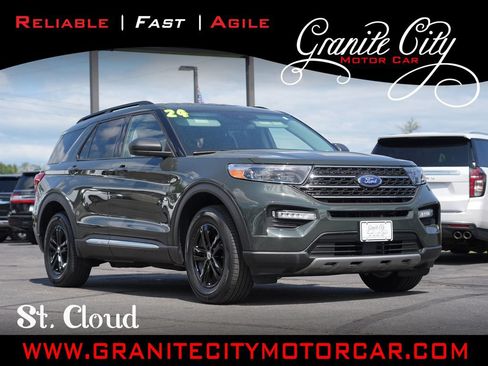 Used 2024 Ford Explorer XLT w/ Equipment Group 202A AWD/4WD image 1