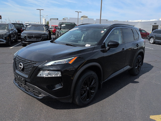 Used 2023 Nissan Rogue SV w/ SV Premium B Package AWD/4WD image 3