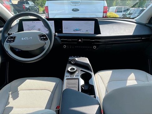 Used 2022 Kia EV6 Wind AWD/4WD image 21