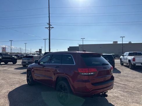 Used 2015 Jeep Grand Cherokee Altitude image 7