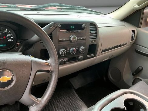 Used 2010 Chevrolet Silverado 1500 W/T w/ LS Package RWD image 10