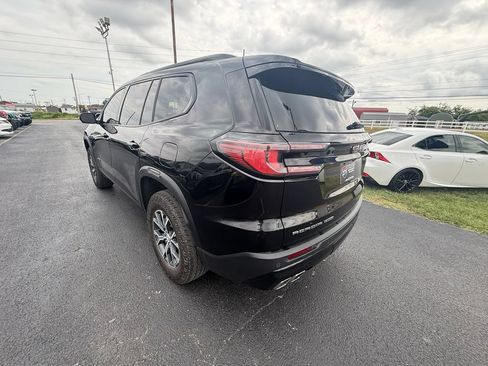Used 2024 GMC Acadia AT4 w/ Luxury Package AWD/4WD image 6