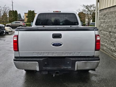 Used 2011 Ford F250 XLT w/ XLT Interior Pkg image 5