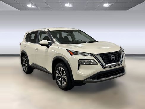Used 2023 Nissan Rogue SV FWD image 6