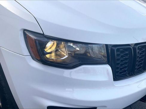 Used 2021 Jeep Grand Cherokee Freedom Edition image 27