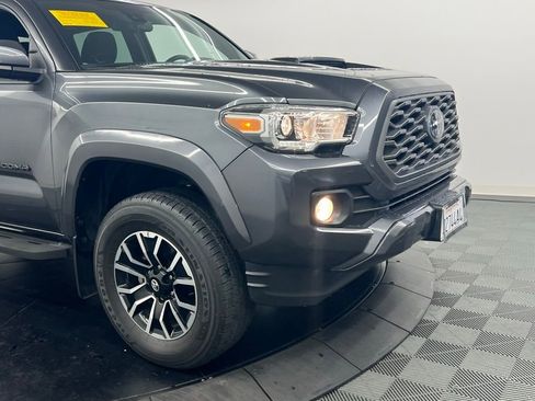 Certified 2021 Toyota Tacoma TRD Sport w/ Technology Package RWD image 8