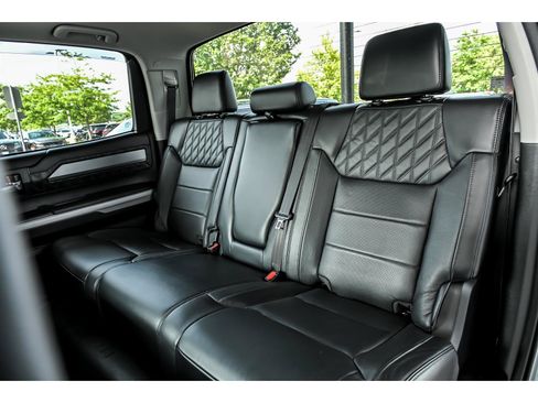 Used 2019 Toyota Tundra Platinum AWD/4WD image 15