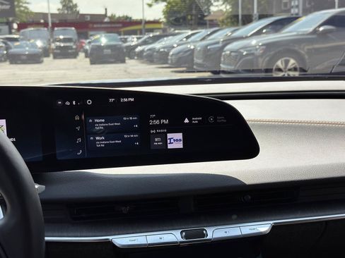 Used 2025 Lucid Air Touring AWD/4WD image 26