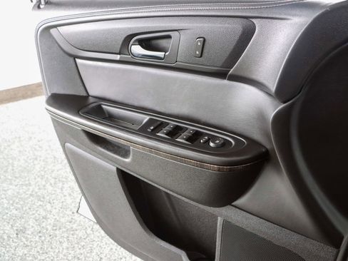 Used 2015 GMC Acadia SLT FWD image 22