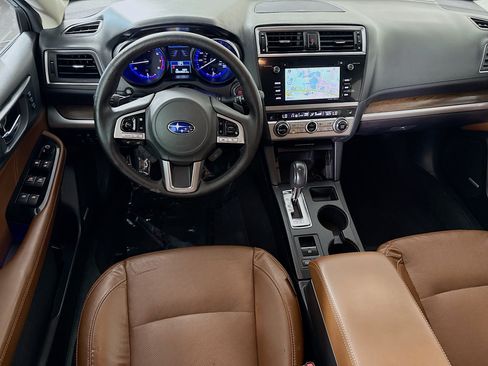 Used 2017 Subaru Outback 3.6R Touring w/ Popular Package #5A AWD/4WD image 17