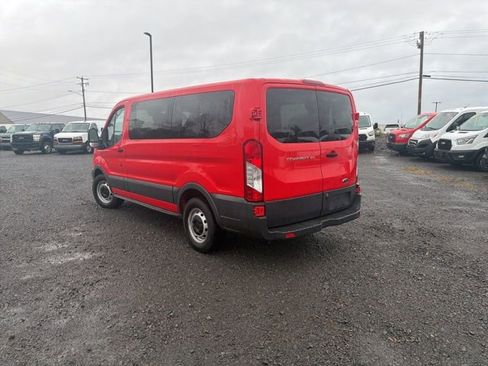 Used 2017 Ford Transit 150 XL image 6