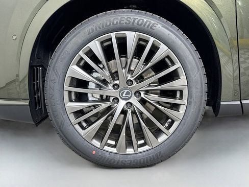 New 2026 Lexus RX 350h AWD/4WD image 23