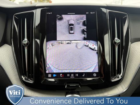 Certified 2025 Volvo XC60 B5 Plus image 34