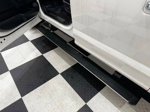 Used 2019 Ford F150 Platinum w/ Equipment Group 701A Luxury image 31