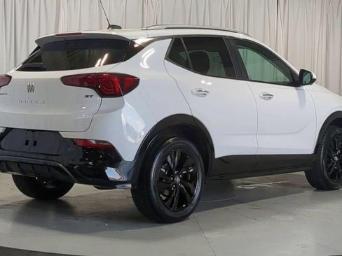 Used 2024 Buick Encore GX Sport Touring w/ Advanced Technology Package AWD/4WD image 8