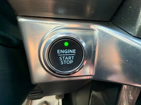 Used 2023 Ford F150 Lariat w/ Equipment Group 502A High AWD/4WD image 22