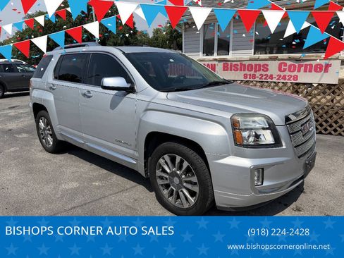 Used 2017 GMC Terrain Denali FWD image 1