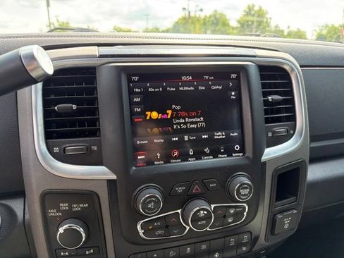 Used 2018 RAM 2500 Power Wagon w/ Luxury Group AWD/4WD image 10