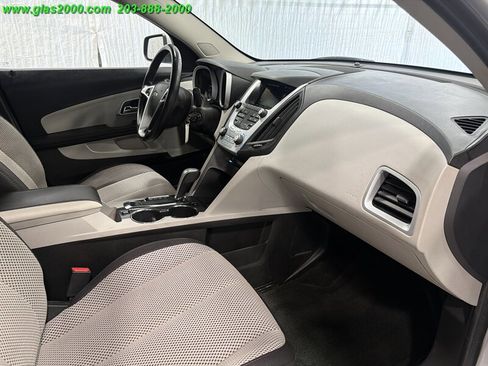 Used 2015 Chevrolet Equinox LT w/ Driver Convenience Package AWD/4WD image 5
