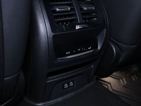 Used 2020 BMW X3 xDrive30e w/ Convenience Package image 19