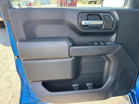 Used 2024 Chevrolet Silverado 1500 Custom w/ LPO, Dark Essentials Package image 9