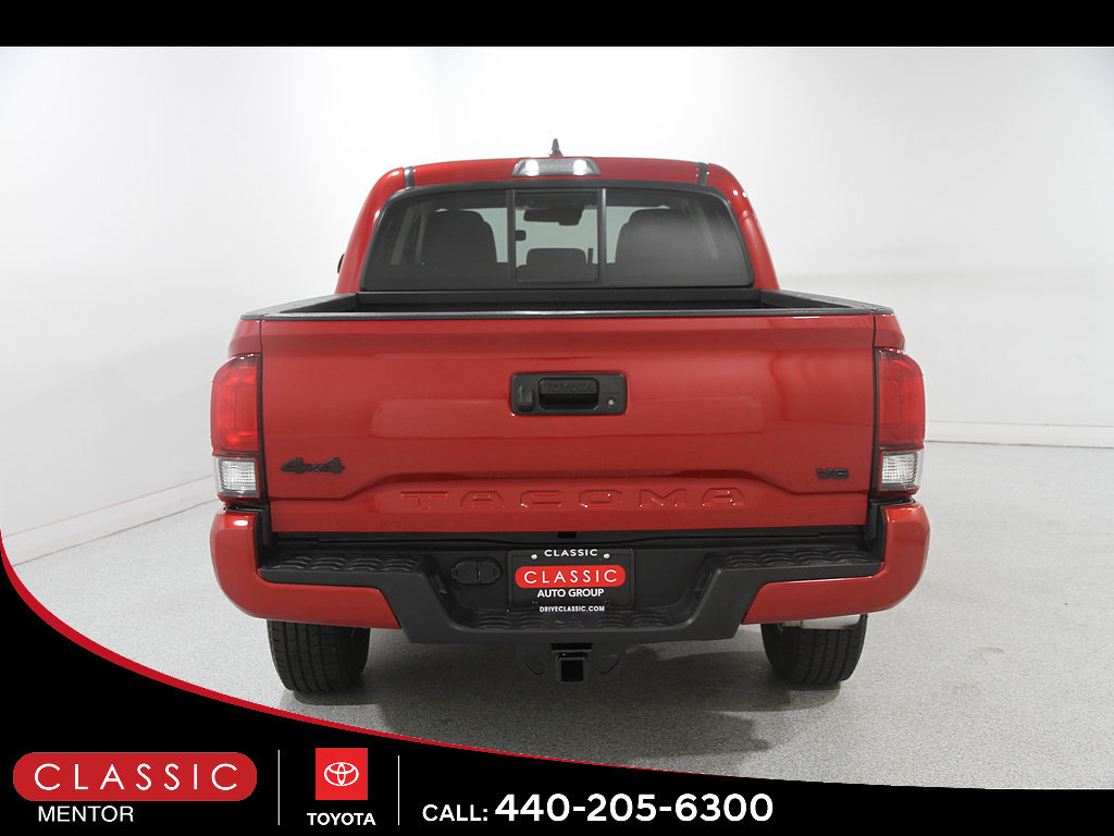 Certified 2022 Toyota Tacoma SR AWD/4WD image 18