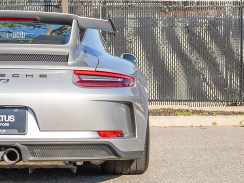 Used 2018 Porsche 911 GT3 RWD image 30