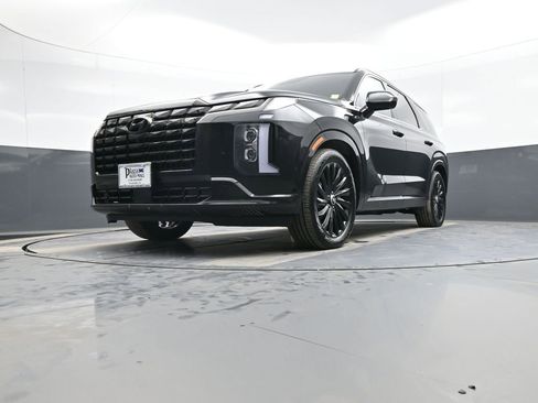 Used 2024 Hyundai Palisade Calligraphy image 28