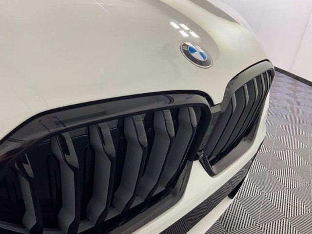 Certified 2023 BMW X6 xDrive40i w/ M Sport Package AWD/4WD image 9