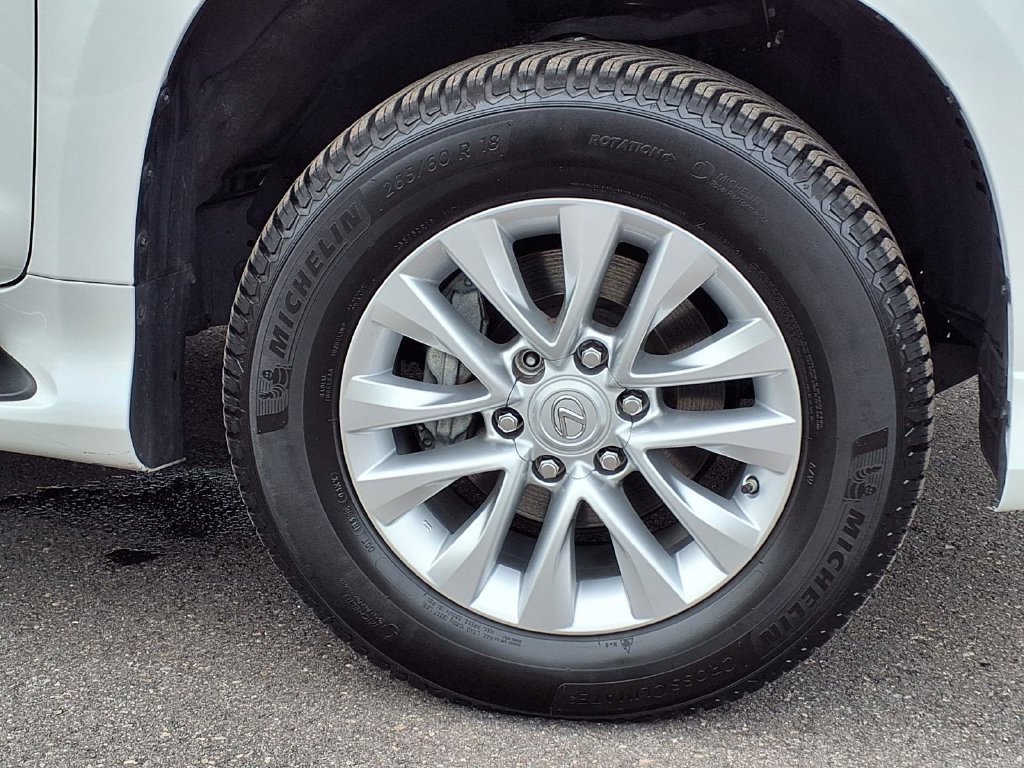 Used 2023 Lexus GX 460 Premium AWD/4WD image 12