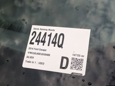 Used 2014 Ford Escape Titanium FWD image 7
