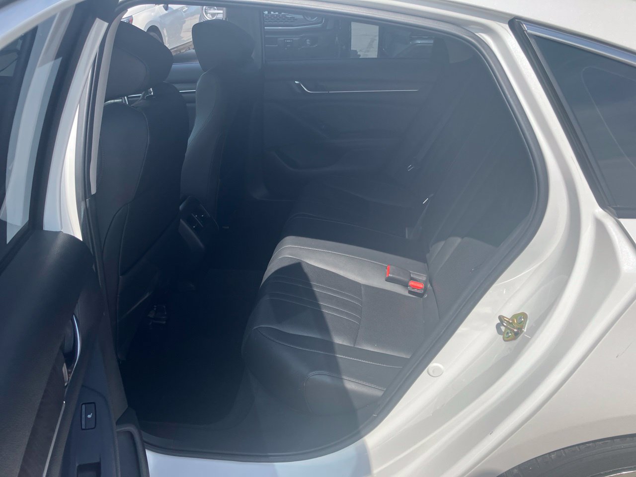 Used 2020 Honda Accord Touring image 8