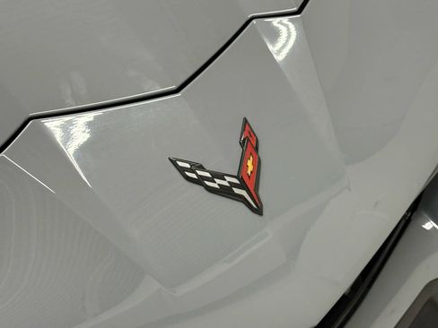 Used 2025 Chevrolet Corvette E-Ray w/ ZER Performance Package image 36