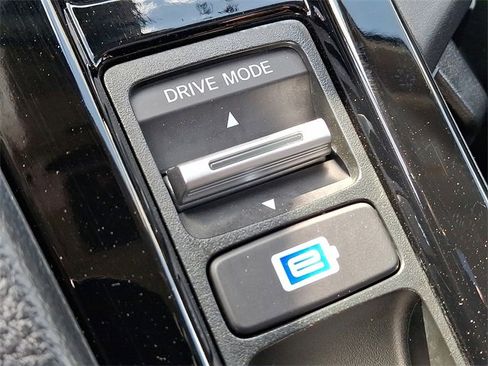 Used 2024 Honda Accord EX-L image 24