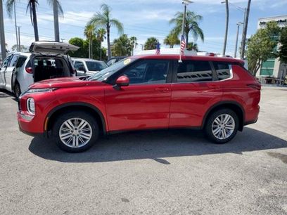 Used 2023 Mitsubishi Outlander ES