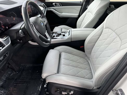 Used 2023 BMW X7 xDrive40i AWD/4WD image 20
